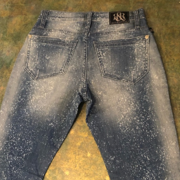 ⭐️Rock & Republic ⭐️EMO Jeans Factory Distress 0 Ankle - Picture 8 of 8